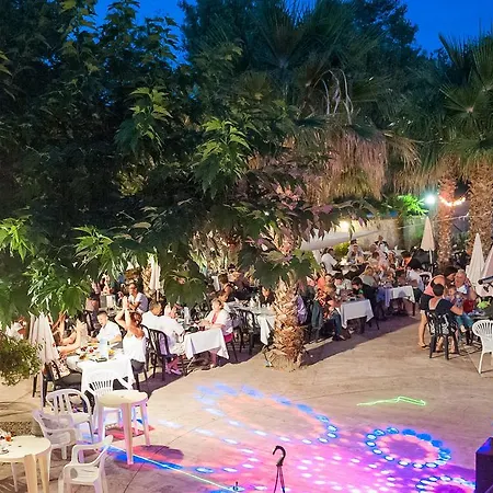 Tatil parkı Lodges Mediterranee 4*