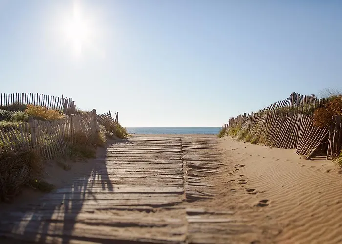 Village de vacances Méditerranée 4*