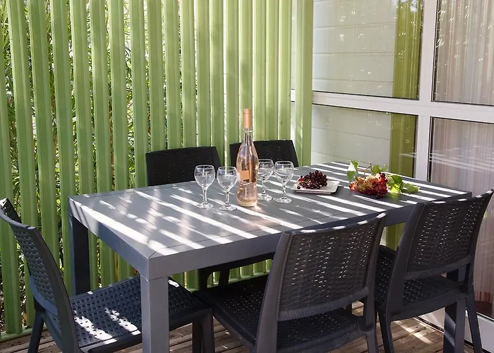 Village de vacances Méditerranée 4*